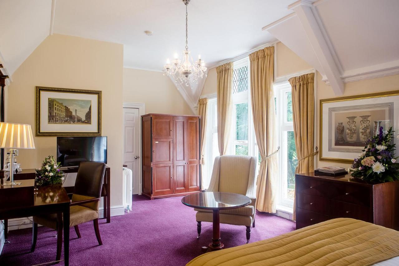 Maesmawr Hall Hotel Caersws Extérieur photo