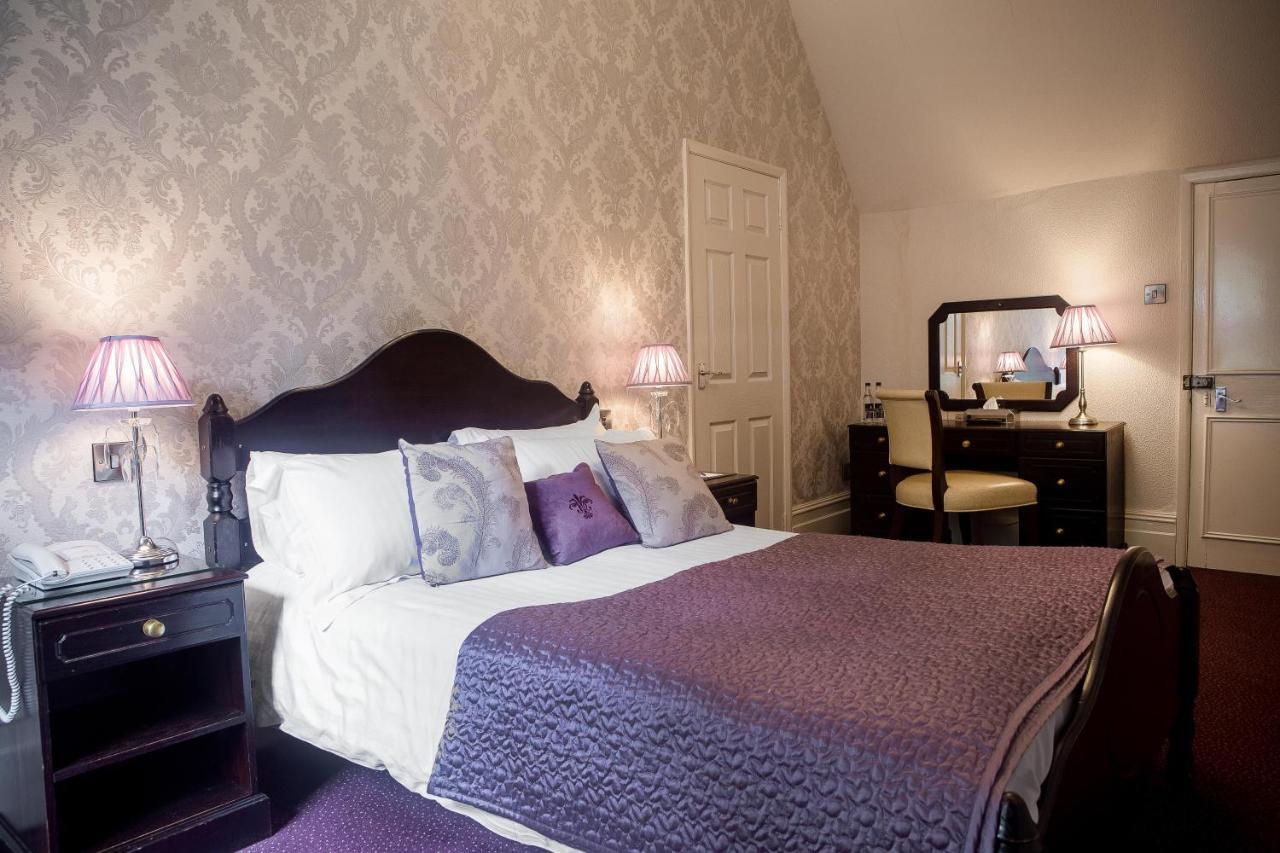 Maesmawr Hall Hotel Caersws Extérieur photo